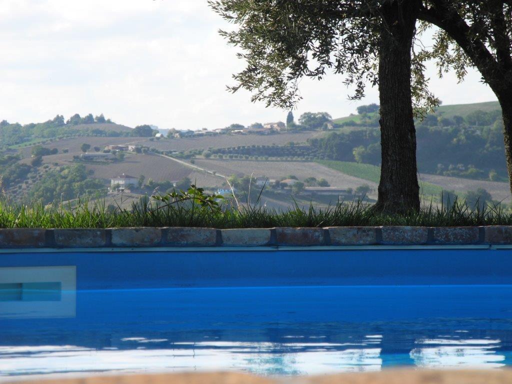 Отель Agriturismo Eschito Montottone Экстерьер фото